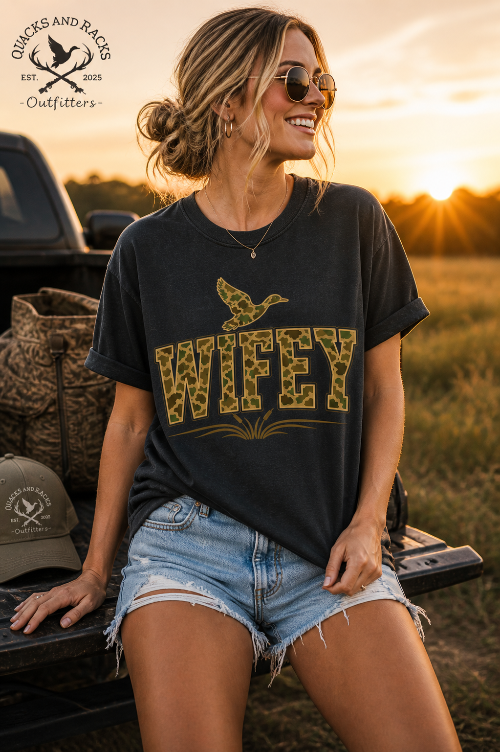 Wifey Duck Camo T-Shirt | Vintage Hunting Wife Tee | Comfort Colors Graphic Shirt
